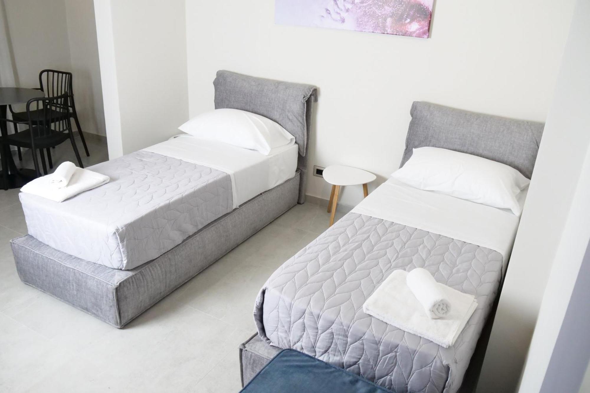 Stay-Five Rooms & Apartments Shkodra Exterior foto