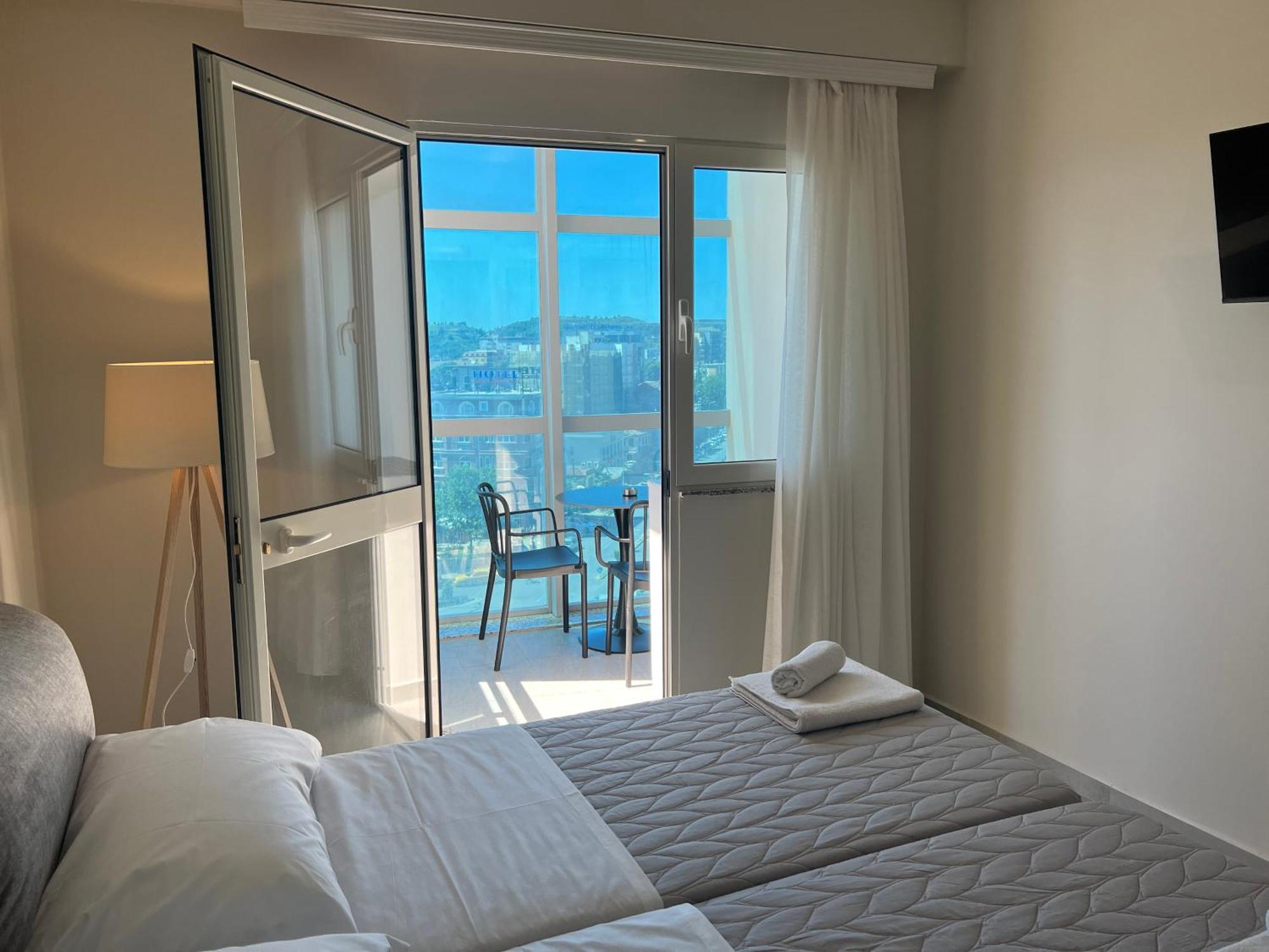Stay-Five Rooms & Apartments Shkodra Exterior foto