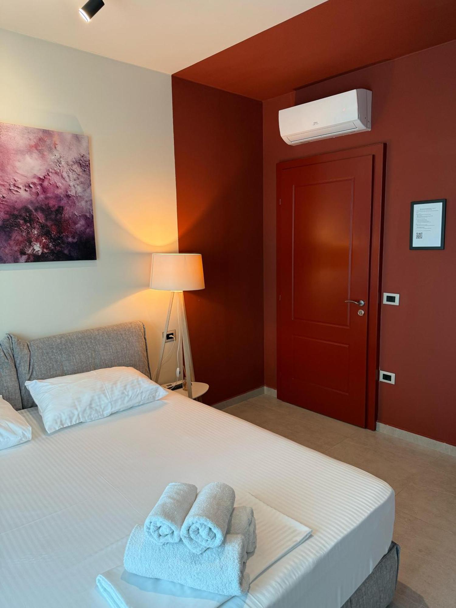 Stay-Five Rooms & Apartments Shkodra Exterior foto